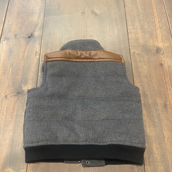 Littlest Prince Couture Baby Boy’s Wool Blend Button Front Gray Vest Size: 12M - Picture 4 of 5